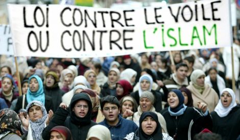 قضايا إسلامية: المسلمون في فرنسا

