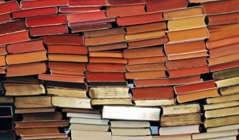 الافتتاحية: أزمة ثقة لا.. ثقافة
