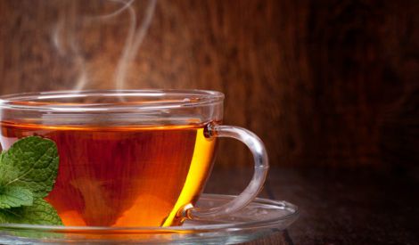 حول العالم: للوقاية من السرطان: لا تشرب الشاي ساخناً