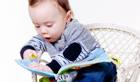 اقرأوا لهم حتى قبل الولادة..كيف ننمي ملكة المطالعة عند الأطفال؟